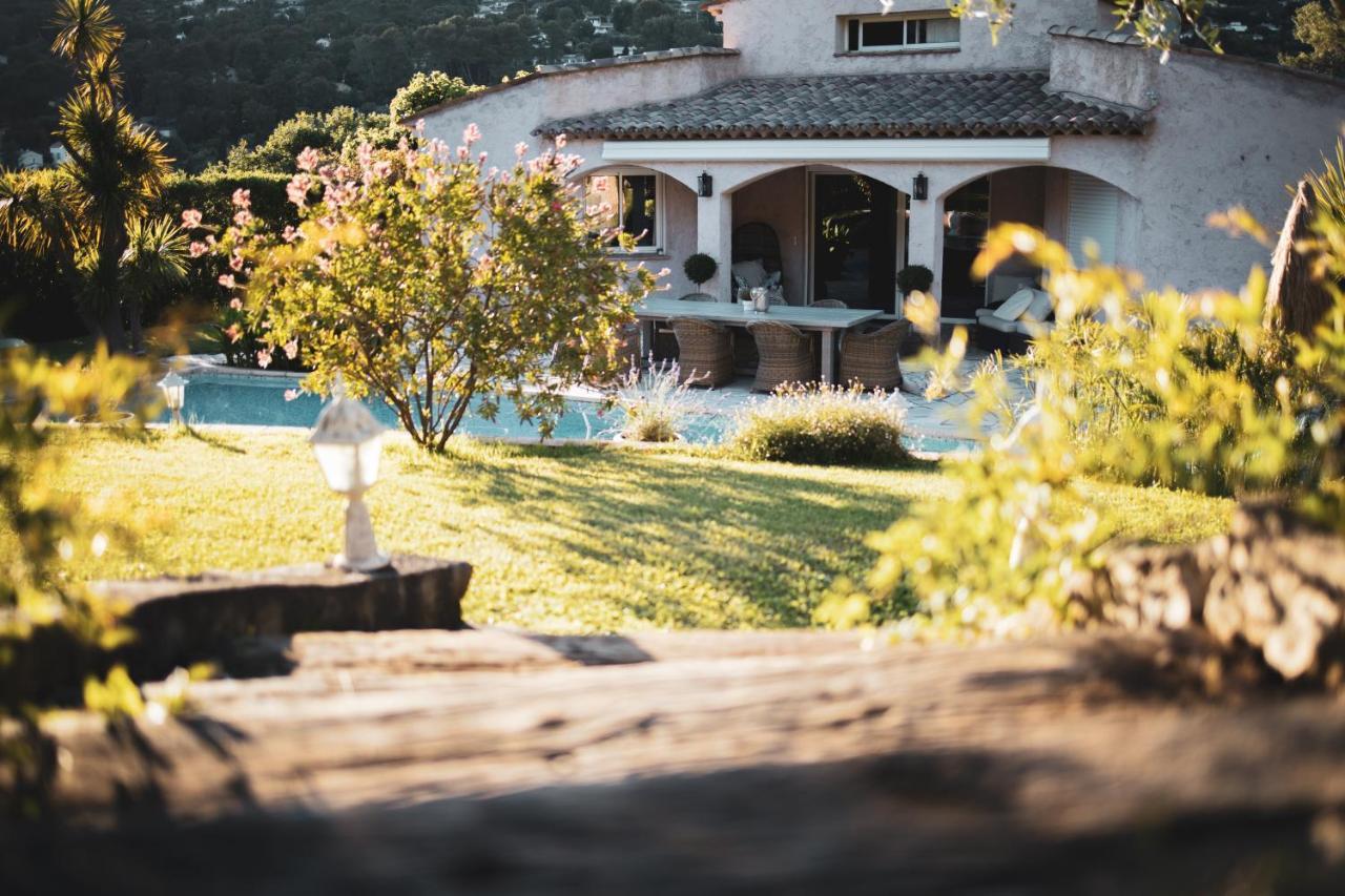 Maison De Vacances Villa Cardabella Le Tignet Luaran gambar